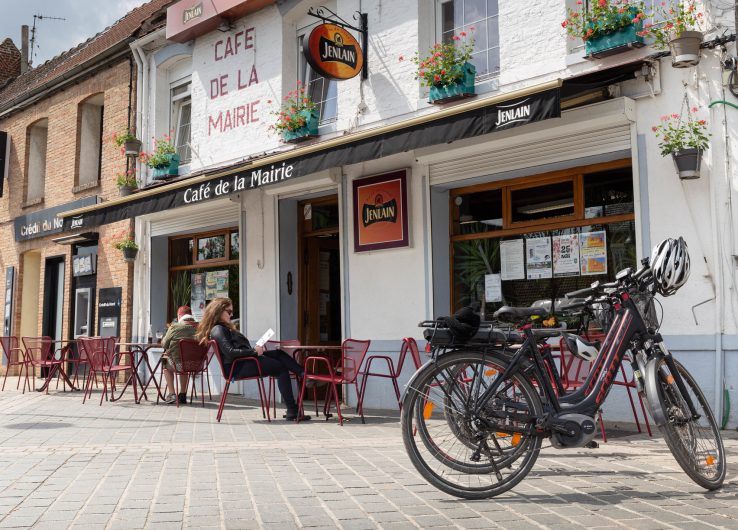 Le café de la mairie à Pecquencourt - © Karen Saint-Patrice