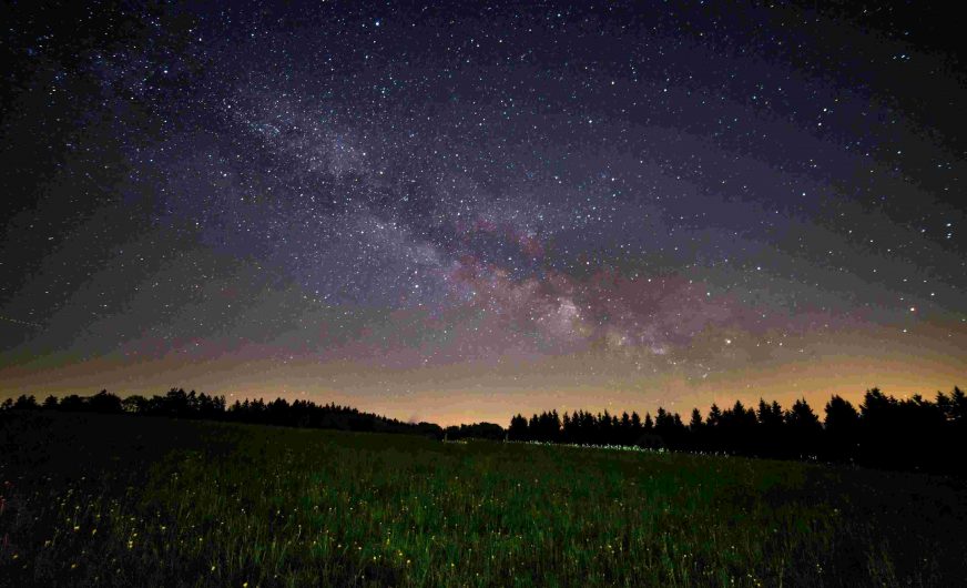 La tête dans les étoiles